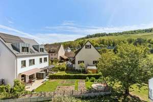 Stilvoll saniertes DG-Domizil mit Loggia und Weitblick in begehrter Lage von Freiburg Sankt Georgen – 79111 Sankt Georgen-Nord, Freiburg im Breisgau – Vorschaubild 19