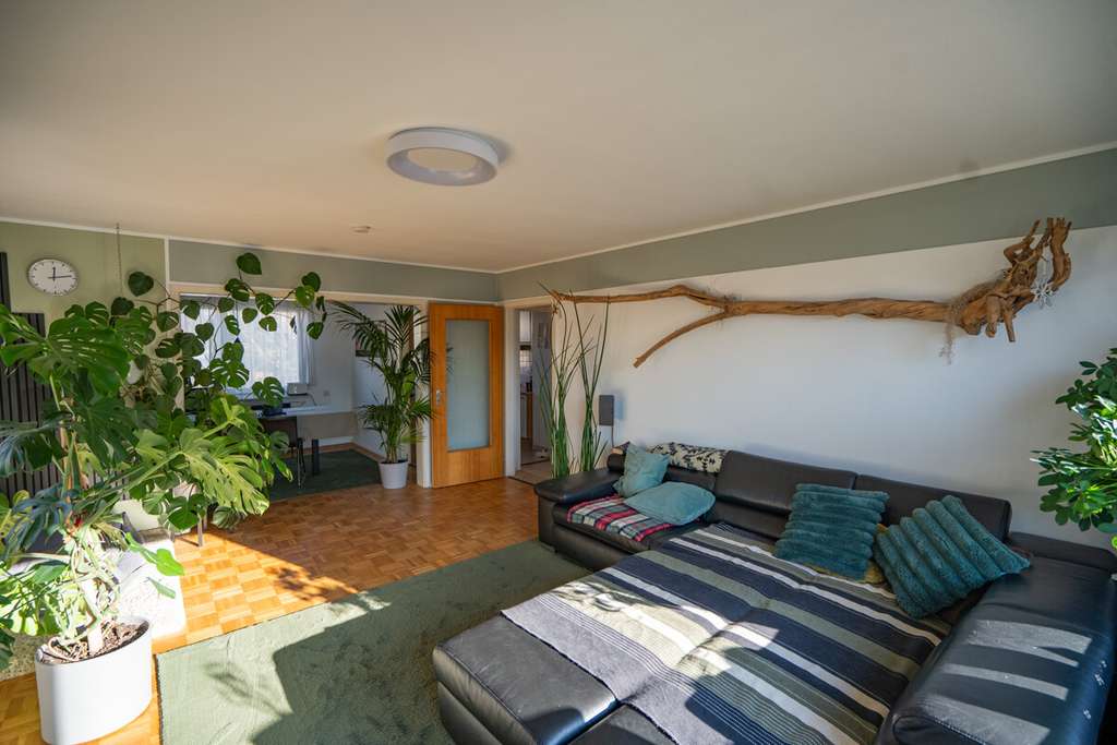 Immobilie in Hochdorf - Großes 2-Familienhaus in Hochdorf - Bild 2