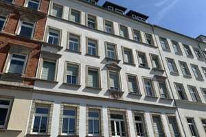 teilmöblierte 1 Zimmer Wohnung mit sehr schönem Ausblick, Fahrstuhl, Einbauküche