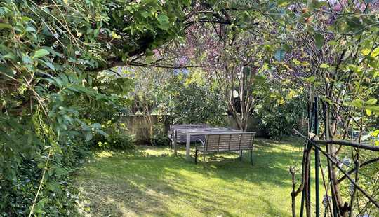 Bild von Charmantes Grundstück in beliebter Lage