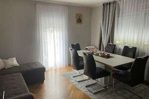 Freistehendes Dreifamilienhaus in Heilbronn-Frankenbach mit Garten, Garage und Stellplatz – Die vollständige Adresse der Immobilie erhältst du vom Anbieter., 74078 Frankenbach, Heilbronn – Vorschaubild 4