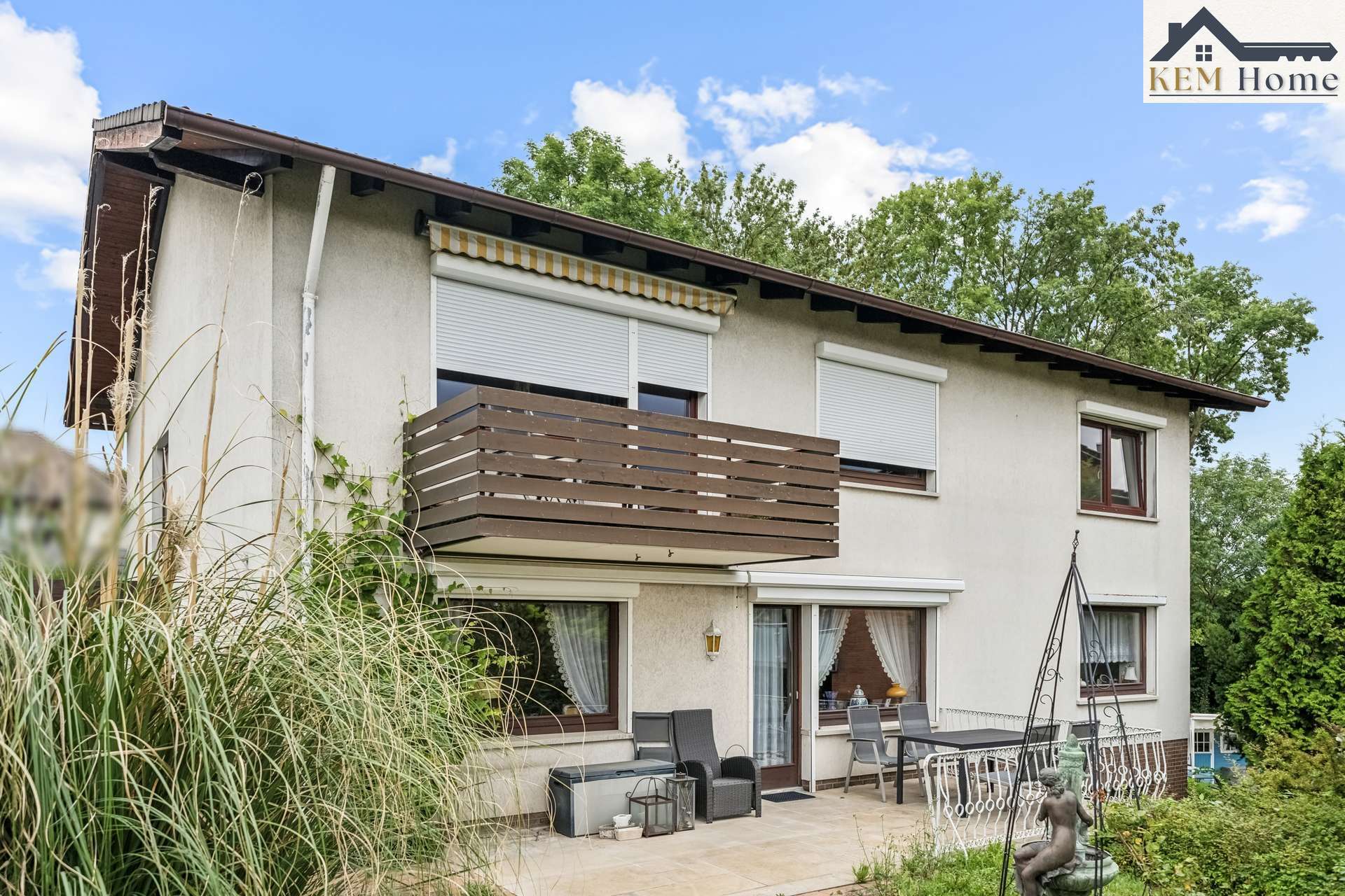 Immobilie in Apelern - Familienfreundlich Renditestark 3 Wohneinheiten in bester Aussichtslage Wohntraum mit Renditechance - Bild 1