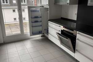 Geschmackvolle 3-Raum-Penthouse Charakter mit Balkon und EBK in Düsseldorf – Vlattenstraße 14, 40223 Bilk, Düsseldorf – Vorschaubild 9