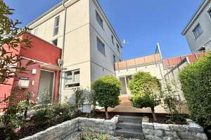 EVERNEST: partially furnished 4br duplex house fitted kitchen 2x parking yard Wiesbaden-Auringen