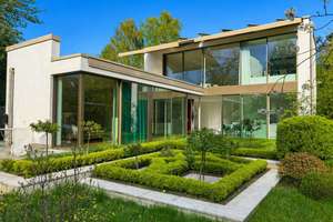 Moderne Architektur trifft auf Ruhe in fußläufiger Lage zur Elbe