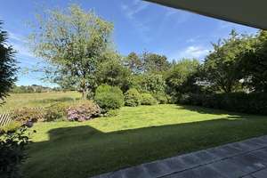 *Wohnen im Grünen mit Weitblick* - Lichtdurchflutete Erdgeschosswohnung mit großzügiger Terrasse – Neusser Weg 40, 40474 Lohausen, Düsseldorf – Vorschaubild 4