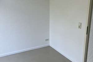 Helle 4-Zimmer-Maisonettewohnung mit Balkon und Tiefgaragenstellplatz in Bremen-Kattenturm – Theodor-Billroth-Straße 99, 28277 Kattenturm, Bremen – Vorschaubild 13