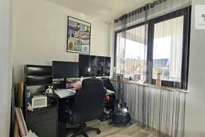 Property thumbnail 9