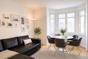 Neuwertige Altbauwohnung mit Erker in Stuttgart Ost
