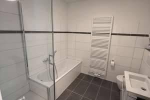 Rarität - Exklusives Rheinblick-Haus in Düsseldorf-Benrath 149 Quadratmeter Top Lage – Die vollständige Adresse der Immobilie erhältst du vom Anbieter., 40597 Benrath, Düsseldorf – Vorschaubild 13