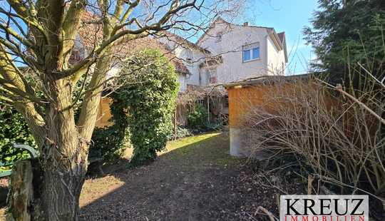 Bild von Vermietetes 1-2 Familienhaus mit Anbauten