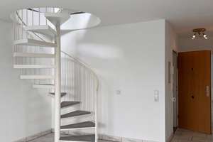Traumhafte Maisonette mit großem Balkon, 2 Bädern & 2 TG-Stellplätzen – Oberheidter Straße 60, 42349 Cronenberg, Wuppertal – Vorschaubild 6