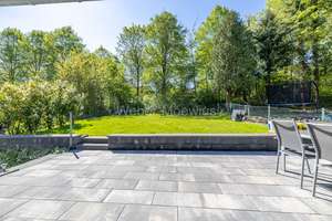 Modernisiertes Einfamilienhaus (einseitig angebaut) mit ELW, 2 Terrassen + Garten in Zentrumslage – Die vollständige Adresse der Immobilie erhältst du vom Anbieter., 53804 Much – Vorschaubild 15