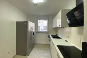 modern 4 BR townhouse, floor heating, AC, terrace - 2 miles to Clay – Die vollständige Adresse der Immobilie erhältst du vom Anbieter., 65205 Erbenheim, Wiesbaden – Vorschaubild 9
