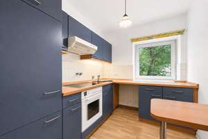 Zuhause im Grünen: Gepflegte 2-Zimmer-Wohnung mit Balkon & Tiefgaragenstellplatz in Eidelstedt – Die vollständige Adresse der Immobilie erhältst du vom Anbieter., 22523 Eidelstedt, Hamburg – Vorschaubild 3