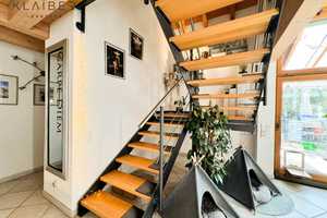 Schönes, Exclusiv ausgestattetes Luxus Haus mit Pool,Aussenküche, W.garten, ELW, Garage, ruhige Lage – Göppingen (Kreis) – Vorschaubild 14