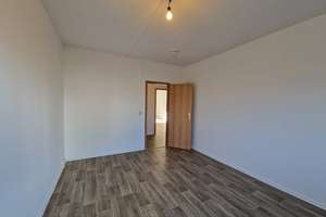 ***Zu schön zum Weiterklicken: Familienfreundliche 3-Zimmer-Wohnung mit Balkon*** – Deiwitzweg 28, 4207 Lausen-Grünau, Leipzig – Vorschaubild 4