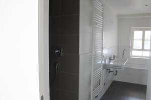 **Perfekte Aufteilung für eine WG**5-Zimmer-Wohnung im Altbaucharme** – Hohenzollernstr. 79, 75177 Nordstadt, Pforzheim – Vorschaubild 8