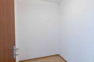 Helle 2,5-Zi. ETW mit Balkon in Erlangen / Wohnung kaufen – Die vollständige Adresse der Immobilie erhältst du vom Anbieter., 91056 Alterlangen, Erlangen – Vorschaubild 7
