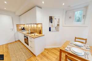 Exklusive Maisonette-Dachgeschosswohnung mit Einliegerapartment in exklusiver Pasinger Villenlage – Die vollständige Adresse der Immobilie erhältst du vom Anbieter., 81243 Pasing, München – Vorschaubild 60
