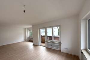 Mehrfamilienhaus mit fünf Wohneinheiten und Eigennutzungsoption in Regensburg-Oberisling – Die vollständige Adresse der Immobilie erhältst du vom Anbieter., 93053 Oberisling-Graß, Regensburg – Vorschaubild 7