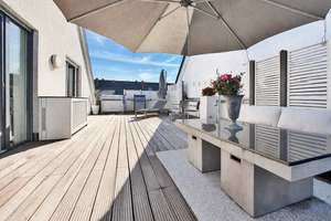 *EXCLUSIVES Domizil mit Traumterrasse  luxuriöser Ausstattung in Stuttgart-Vaihingen – Die vollständige Adresse der Immobilie erhältst du vom Anbieter., 70563 Heerstraße, Stuttgart – Vorschaubild 5