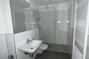 Dellviertel - Friedenstrasse, 2 1/2 Zi.-Wohnung mit Balkon ab 01.08.2026 zu vermieten – Friedenstrasse 72, 47053 Dellviertel, Duisburg – Vorschaubild 3
