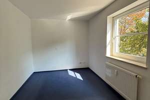 Schöne 2-Zimmer Wohnung mit Balkon in unmittelbarer Uninähe – Unterislinger Weg 18b, 93053 Galgenberg, Regensburg – Vorschaubild 4