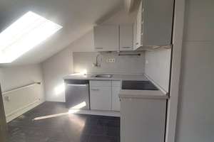 Charmante Dachgeschosswohnung im Frankenberger Viertel – 52066 Frankenberg, Aachen – Vorschaubild 3