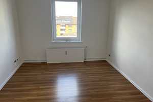 Frische renovierte Wohnung in bester Lage – Jungmannstraße  64/66, 24105 Kiel – Vorschaubild 5
