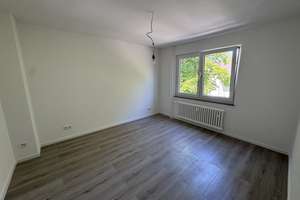 Renovierte 2-Zimmerwohnung mit *Balkon* – Mozartstraße 7, 47226 Rheinhausen-Mitte, Duisburg – Vorschaubild 3