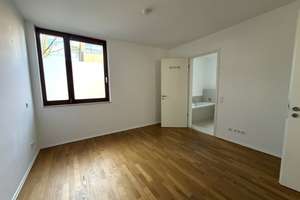 Haus im Haus: Moderne 3-5-Zi.-Maisonette-ETW mit Süd/West-Terrasse, Garten und TG-Stellplatz
 – Die vollständige Adresse der Immobilie erhältst du vom Anbieter., 22559 Rissen, Hamburg – Vorschaubild 6