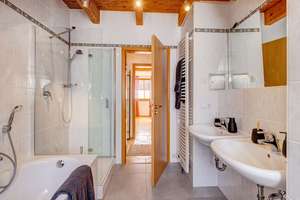Trudering: 3,5-Zimmer Maisonette-Dachgeschosswohnung mit perfekter Raumaufteilung und Balkon -frei – Die vollständige Adresse der Immobilie erhältst du vom Anbieter., 81825 Berg am Laim Ost, München – Vorschaubild 12