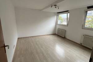 Helle Wohnung am Ponttor in unmittelbarer Nähe der RWTH Hauptgebäude – Roermonderstraße 5a, 52072 Ponttor, Aachen – Vorschaubild 2