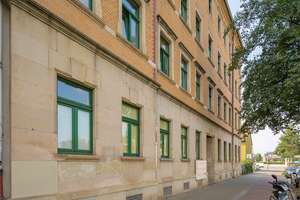 Property thumbnail 2