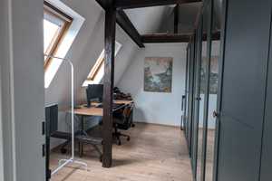 Helle 3-Zimmerwohnung mit einzigartigem Skyline-Blick – Frankfurt am Main – Vorschaubild 4