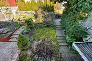 +++ idyllische Lage & sonnige Süd/West-Ausrichtung - 1-Fam.-RMH - sanierungsbedürftig - Garage +++ – Hornungshofer Weg 58, 71546 Aspach – Vorschaubild 9