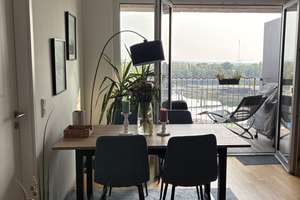 Traumhafter Rheinblick im Mainzer Zollhafen – moderne 2-Zimmer-Wohnung mit Balkon und Stellplatz
