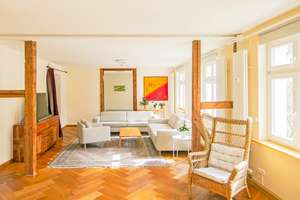 Bezugsfreie 3-Zimmer-Altbau-Wohnung in bester Mitte-Lage mit EBK – Kleine Hamburger Straße 24, 10115 Mitte (Ortsteil), Berlin – Vorschaubild 1