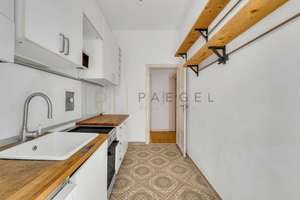 Altbauflair: Hohe Decken, Parkett & Südbalkon in begehrter Lage – Die vollständige Adresse der Immobilie erhältst du vom Anbieter., 10115 Mitte (Ortsteil), Berlin – Vorschaubild 8