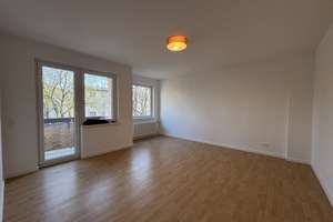 Provisionsfrei: Helle 2-Zimmer-Wohnung mit Südbalkon – Erstbezug nach Sanierung – Steinstraße 3, 12307 Lichtenrade, Berlin – Vorschaubild 2
