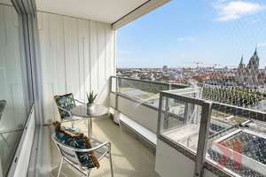 Über den Dächern Münchens – helles Apartment mit Balkon und beeindruckendem Stadtblick – 80339 Schwanthalerhöhe (Ortsteil), München – Vorschaubild 2