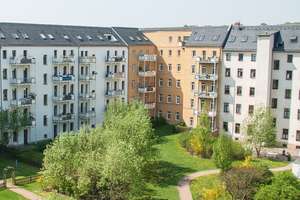 Komfortable Wohnung mit Balkon zum grünen Innenhof - neues Bad und neue Böden – Richardstraße 8, 9113 Schloßchemnitz, Chemnitz – Vorschaubild 5