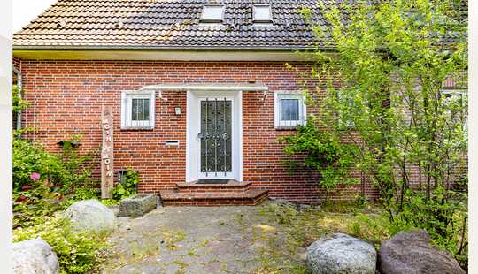 Bild von Großzügiges Familienhaus mit Garten und viel Potenzial in Leer