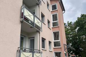 Helle 3-Zimmer-Wohnung mit 2 Balkonen und exzellenter Anbindung – Die vollständige Adresse der Immobilie erhältst du vom Anbieter., 70565 Dürrlewang, Stuttgart – Vorschaubild 1