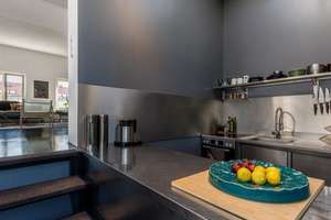 Spot On - Stilvolle Dachgeschosswohnung mit loftartigem Wohngefühl und schöner Terrasse am Mauerpark – Die vollständige Adresse der Immobilie erhältst du vom Anbieter., 10435 Prenzlauer Berg, Berlin – Vorschaubild 7