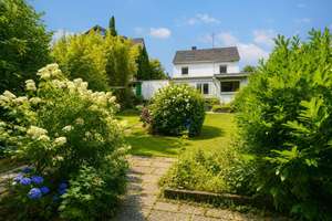 Waldseite Kantorie! Sanierungsbedürftiges, ausbaufähiges Zuhause mit Garten & Garage in Stadtwald – Die vollständige Adresse der Immobilie erhältst du vom Anbieter., 45134 Stadtwald, Essen – Vorschaubild 5