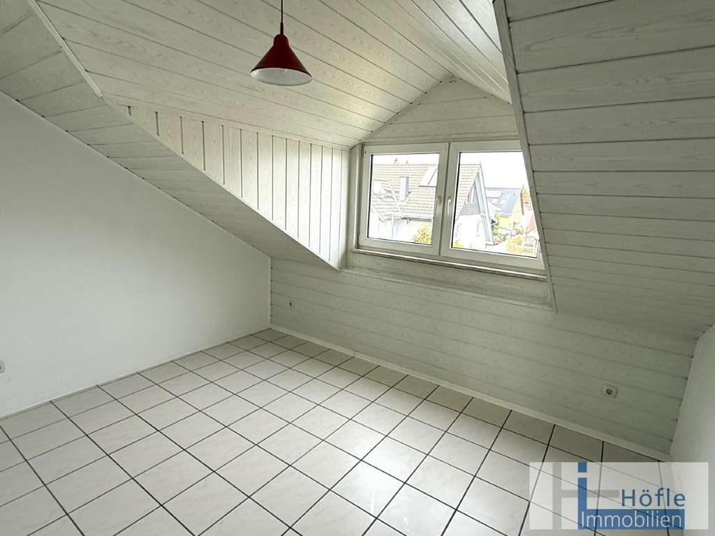 Immobilie in Lorsch - Lorsch, gemütliche 3 ZKB Wohnung mit Pkw-Stellplatz in bevorzugter Wohnlage - Bild 4