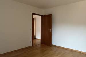Gänsheide - 2,5 Zimmer-Wohnung mit zwei Balkonen und Blick auf den Fernsehturm – Die vollständige Adresse der Immobilie erhältst du vom Anbieter., 70184 Gänsheide, Stuttgart – Vorschaubild 2