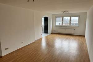 Wohnraum mit Substanz und Potenzial – MFH mit 7 Wohneinheiten, großem Grundstück und Garage – Die vollständige Adresse der Immobilie erhältst du vom Anbieter., 34596 Bad Zwesten – Vorschaubild 47
